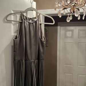 NWT Club Monaco olive green jumpsuit bodysuit romper. Super fit and style. Sz 4